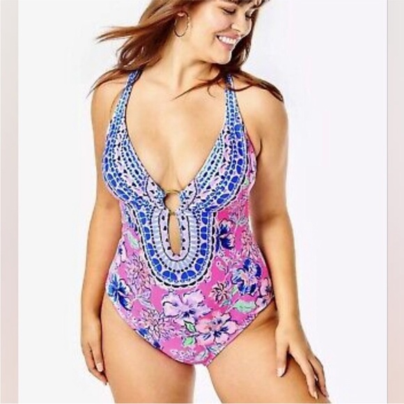 Beautiful Lilly Pulitzer swimsuit - Picture 7 of 7